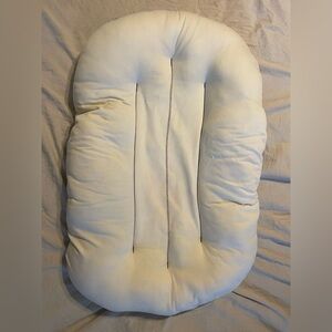 Snuggle Me color natural